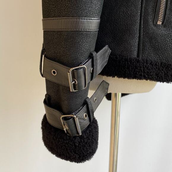 Harlin Genuine Shearling Sheepskin Motorcycle Leather Coat Wrist Buckles size 4 - Picture 8 of 12